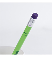 Crayon de papier en bois publicitaire rond vernis pantone 17.6 cm