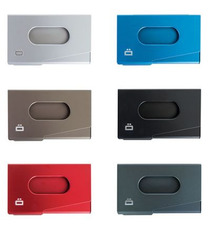 Porte cartes personnalisé pour 15 cartes de crédit OGON One Touch