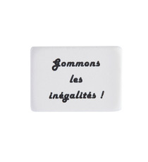 Gomme naturelle personnalisable 39.5x23.5x9.2 mm