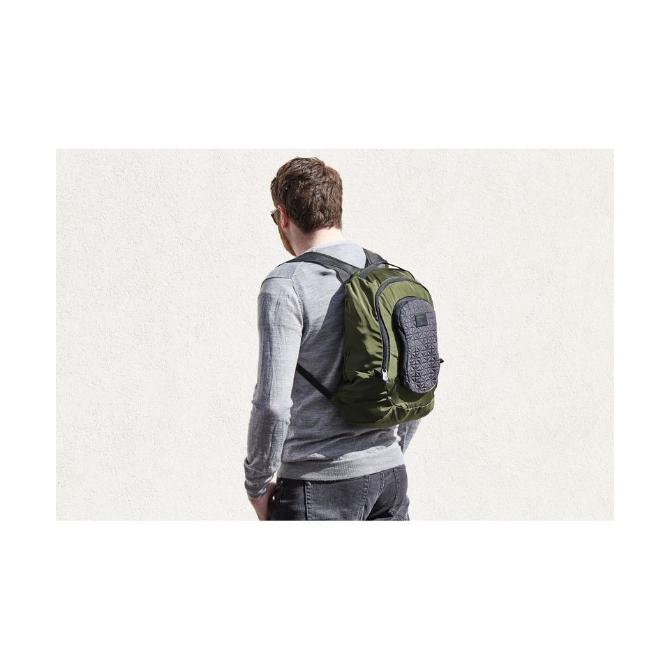 Sac publicitaire à dos repliable en pochette compacte Capacité : 18 Lexon