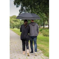 Parapluie publicitaire extensible de 23 à 27 pouces Swiss Peak AWARE™