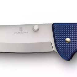 Couteau Suisse personnalisable fabriqué en Europe Victorinox Evoke Alox 136 mm