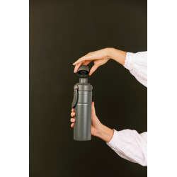 Bouteille publicitaire 600ml en acier recyclé RCS Baltimore Trek VINGA Bouteille publicitaire 600ml en acier recyclé RCS Baltimore Trek VINGA