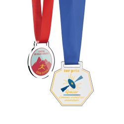 Médaille sur mesure personnalisée en plastique transparent fabriquée en France Médaille sur mesure personnalisée en plastique transparent fabriquée en France