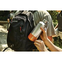 Bouteille publicitaire isotherme 850ml Black+Blum Explorer Bouteille publicitaire isotherme 850ml Black+Blum Explorer