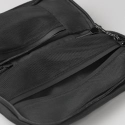 Pochette pour accessoires de voyages personnalisée matière recyclée plastique océanique Pochette pour accessoires de voyages personnalisée matière recyclée plastique océanique