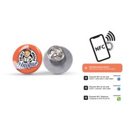 Pin’s personnalisé base en fer en quadri avec puce NFC