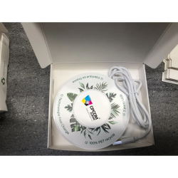 Chargeur à induction publicitaire fabriqué en France USB et type C Fast Charge recyclé Green Desk