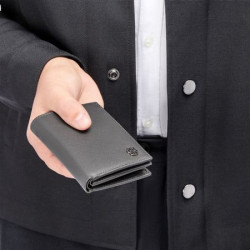 Porte-cartes publicitaire Flap avec porte-monnaie Double B Saffiano Hugo Boss
