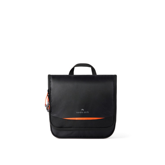 Trousse publicitaire de toilette 3L en RCS Nordic Drift Trail