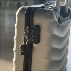 Cadenas publicitaire à combinaison Xtorm Lock Tag TSA avec traceur de localisation