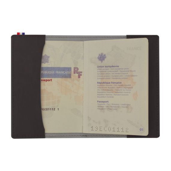 Protège passeport personnalisé en matière végétale fabriquée en France