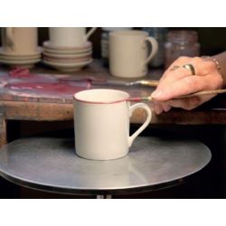 Mug personnalisé en porcelaine fabriqué en France Pillivuyt
