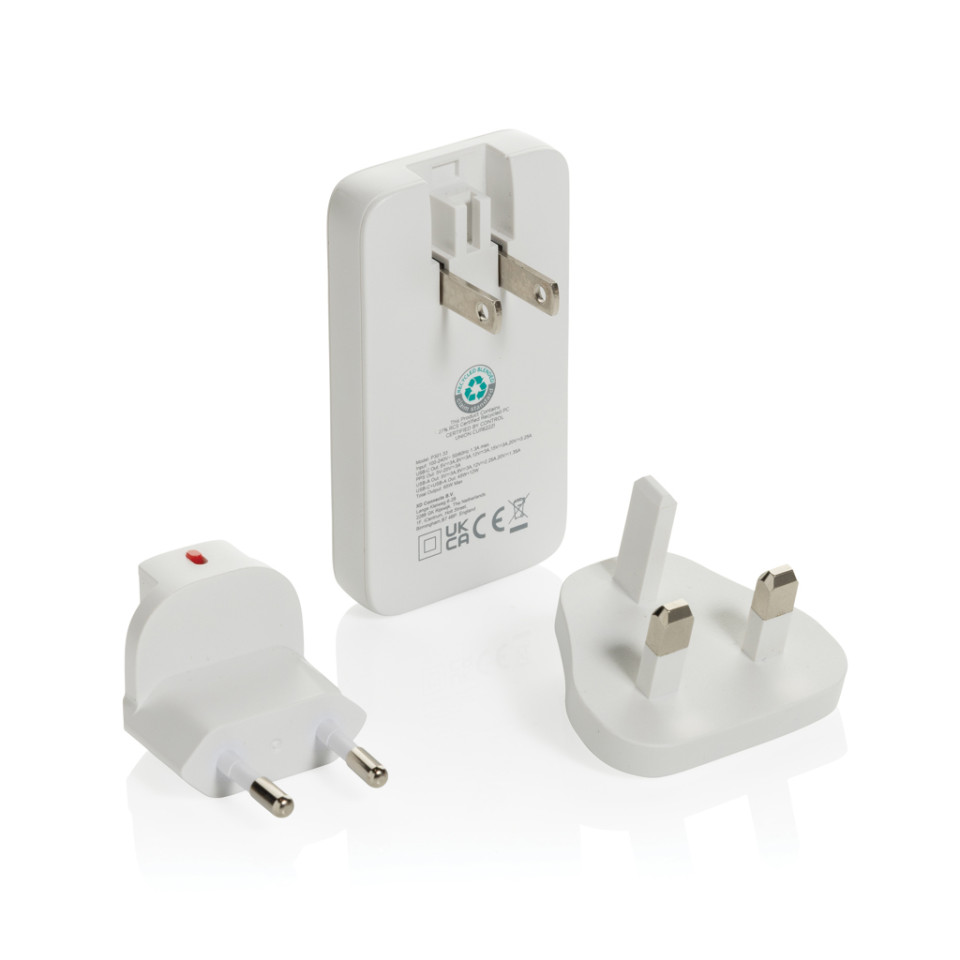 Chargeur publicitaire plat 65W GAN avec connecteurs universels Fluxo RCS